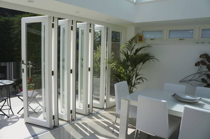Bifold Patio Doors Video at Valeria Sturm blog Bifold Patio Doors Video at Valeria Sturm blog
