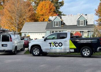 5 Ashley Avenue East Freetown MA – SIDING Royal Market Square Cypress ...